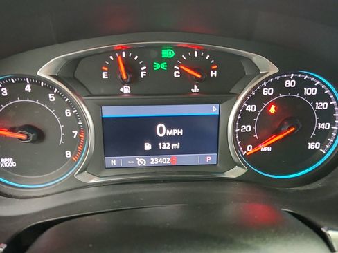 Used 2023 Chevrolet Traverse LT FWD image 20