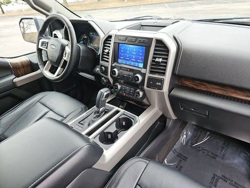 Used 2020 Ford F150 Lariat w/ Equipment Group 502A Luxury image 14