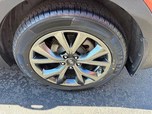 Used 2013 Hyundai Santa Fe Sport 2.0T AWD/4WD image 24