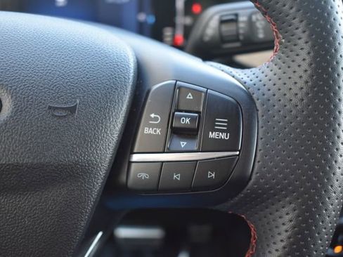 Used 2023 Ford Escape ST-Line AWD/4WD image 23