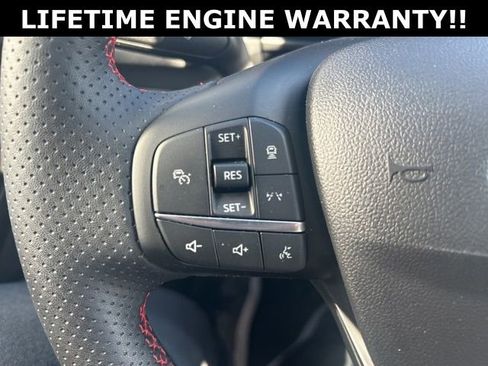 Used 2025 Ford Escape ST-Line Elite w/ Premium Technology Package image 13