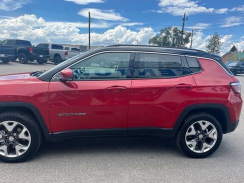 Used 2019 Jeep Compass Limited AWD/4WD image 10