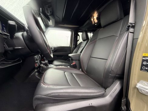 Used 2026 Jeep Wrangler Moab image 10