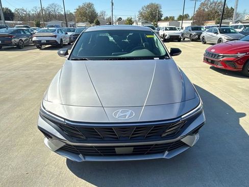 New 2026 Hyundai Elantra SEL Sport w/ Cargo Package image 2