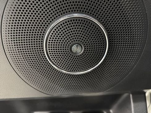 Used 2022 Ford Expedition Max Limited image 31