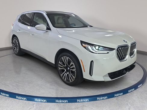 Used 2026 BMW X3 xDrive30i w/ Convenience Package AWD/4WD image 4