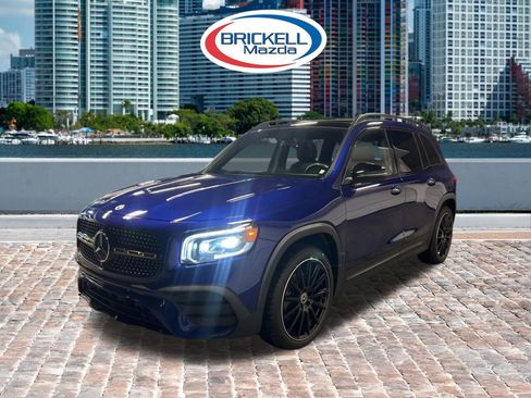 Used 2023 Mercedes-Benz GLB 250 image 1