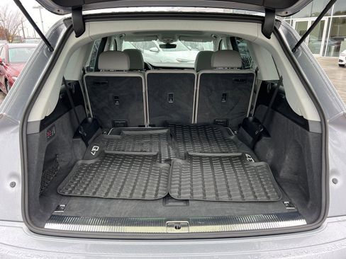 Used 2020 Audi Q7 2.0T Premium Plus w/ Premium Plus Package image 18