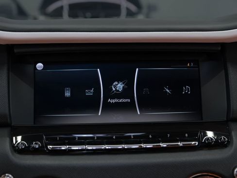 Used 2024 Rolls-Royce Cullinan AWD/4WD image 77