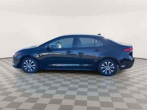 Used 2020 Toyota Corolla LE image 4