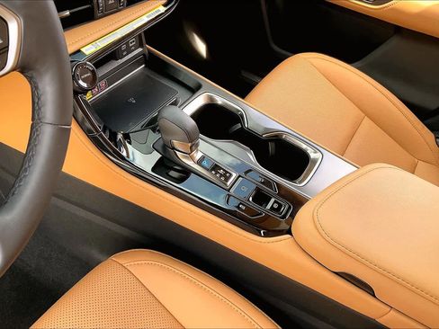 Used 2025 Lexus NX 250 FWD w/ Accessory Package (2T) image 14