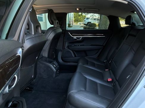 Used 2019 Volvo S90 T6 Momentum AWD/4WD image 12