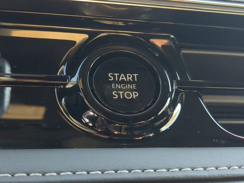 New 2026 INFINITI QX80 Autograph w/ Premium Cargo Package image 17