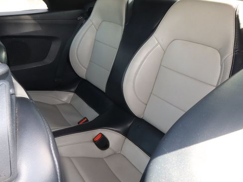 Used 2024 Ford Mustang Premium RWD image 8