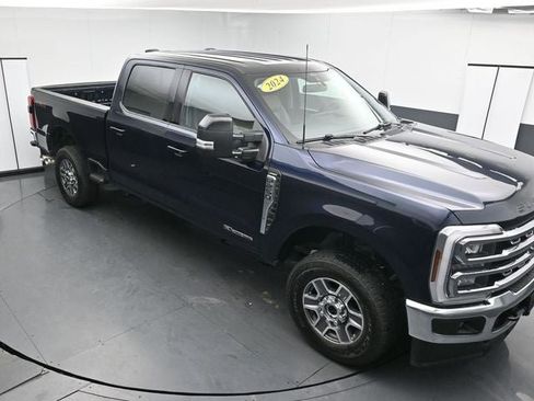 Used 2024 Ford F250 Lariat AWD/4WD image 16