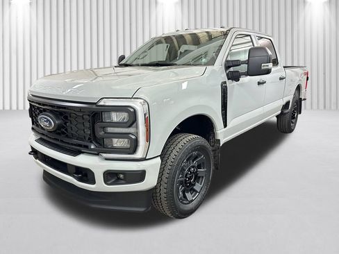 New 2026 Ford F350 XL w/ STX Appearance Package AWD/4WD image 10