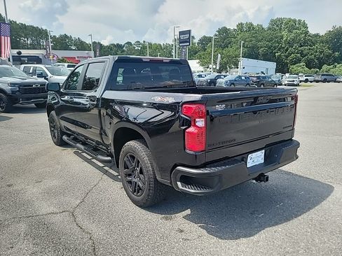 Used 2026 Chevrolet Silverado 1500 Custom w/ Turbomax Blackout Package AWD/4WD image 5