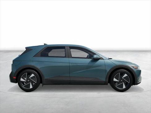 New 2026 Hyundai Ioniq 5 SEL RWD image 7
