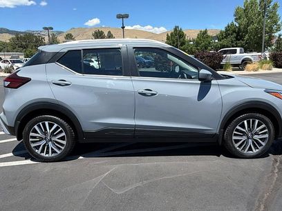 Used 2024 Nissan Kicks SV