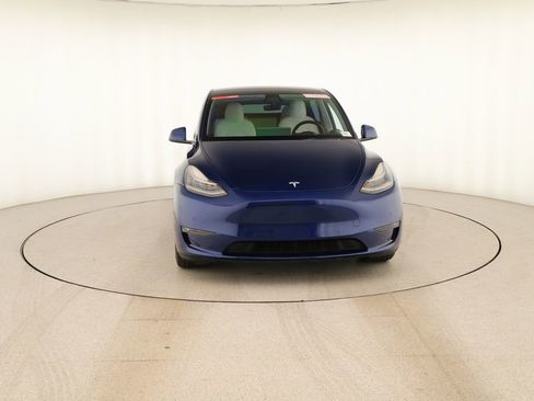Used 2021 Tesla Model Y Long Range AWD/4WD image 8