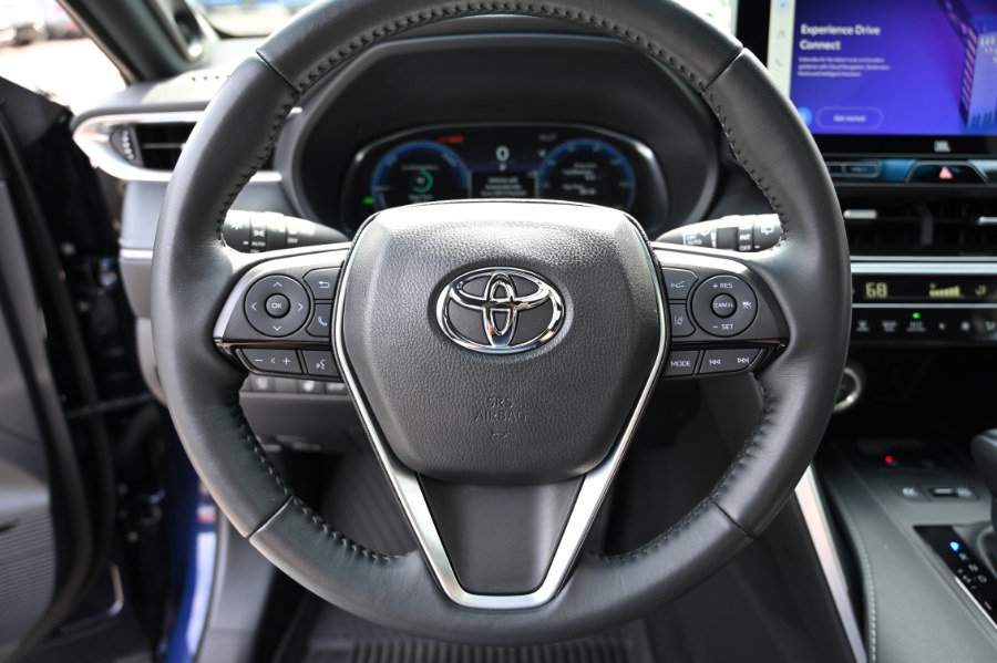 Used 2024 Toyota Venza Limited AWD/4WD image 27