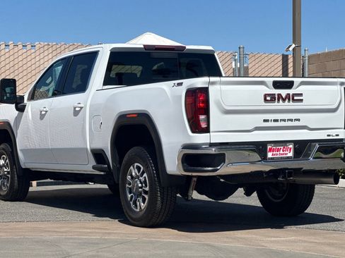 Used 2025 GMC Sierra 2500 SLE w/ Max Trailering Package AWD/4WD image 6
