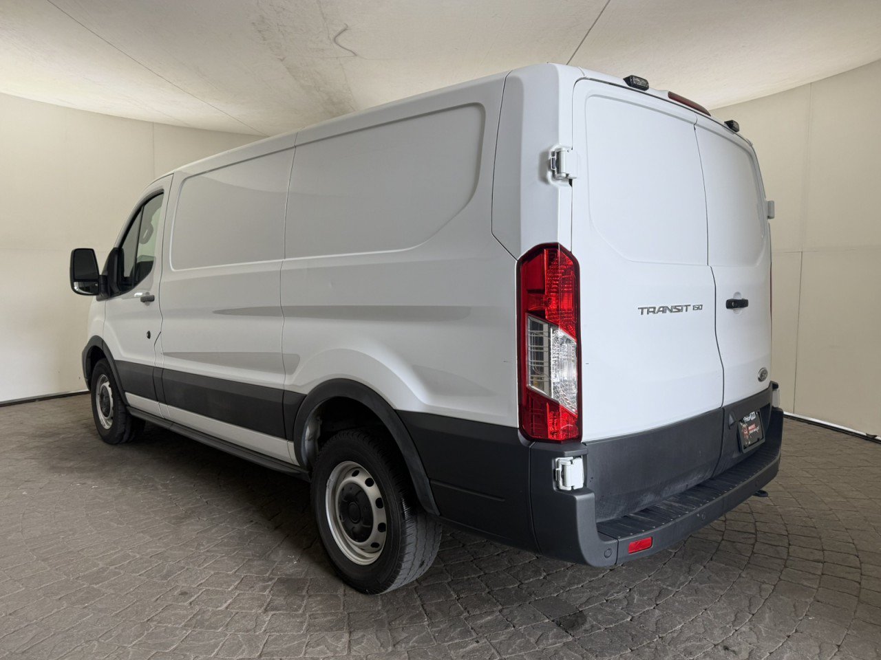 Used 2024 Ford Transit 150 Low Roof RWD image 5