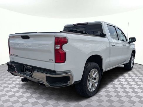 Used 2021 Chevrolet Silverado 1500 LTZ AWD/4WD image 4