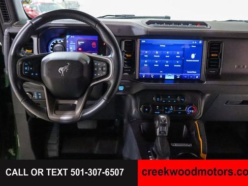 Used 2024 Ford Bronco Badlands AWD/4WD image 44