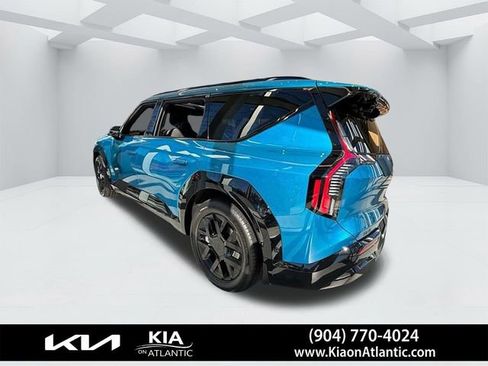 New 2026 Kia EV9 Land w/ Nightfall Edition Package image 10