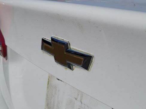 Used 2021 Chevrolet Malibu LT FWD image 7