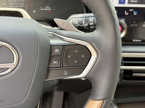 Used 2025 Lexus RX 350 Premium Plus w/ Convenience Package FWD image 27