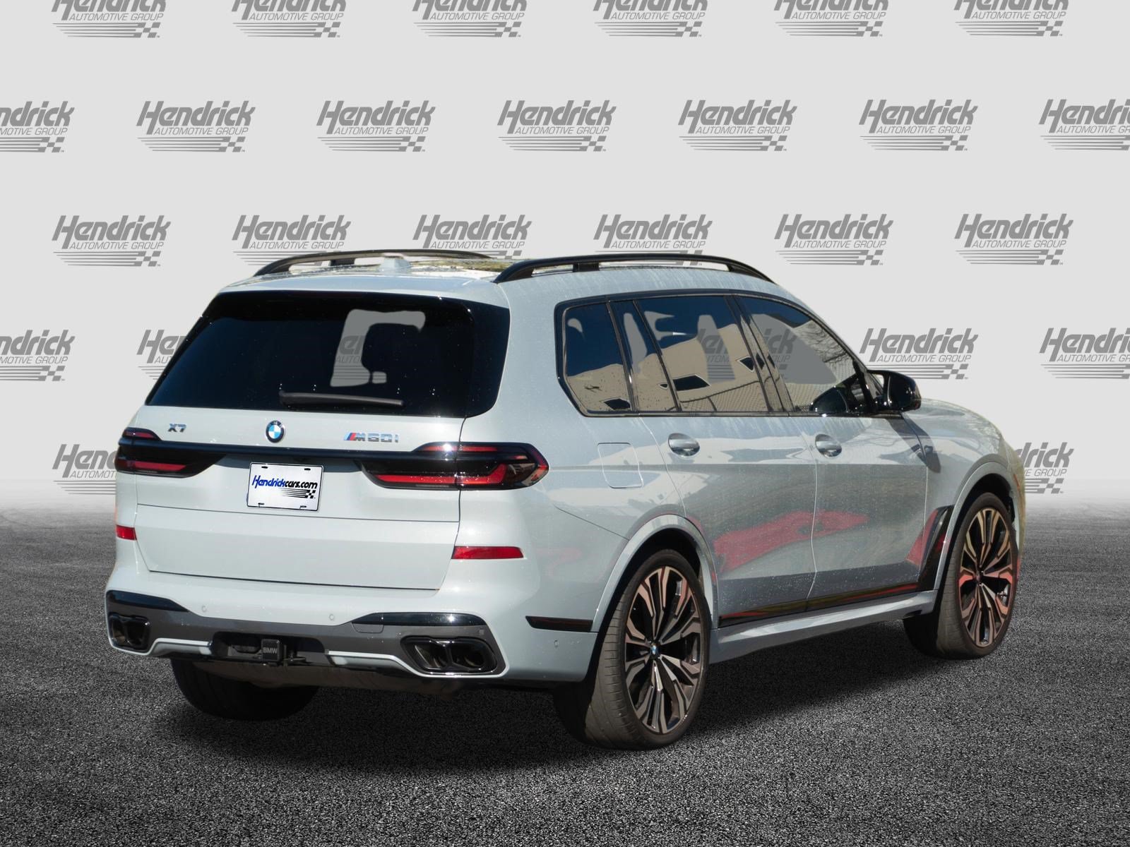 Used 2024 BMW X7 M60i w/ Executive Package AWD/4WD image 9