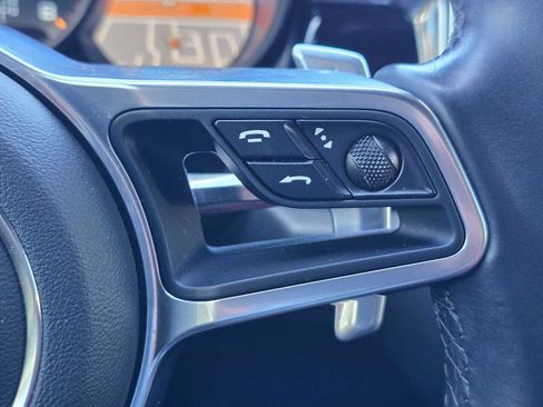 Used 2020 Porsche Macan AWD/4WD image 32