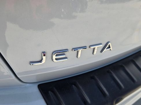 Certified 2023 Volkswagen Jetta SEL FWD image 14