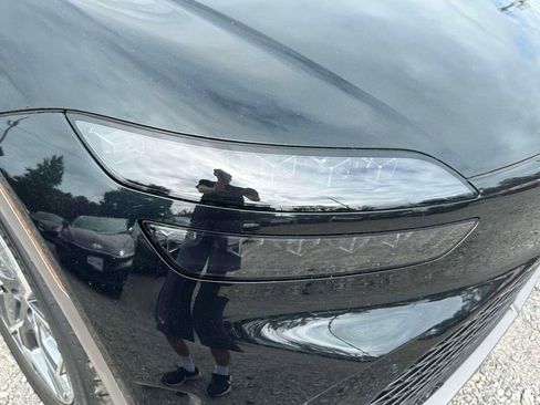 New 2025 Genesis GV60 Advanced image 7