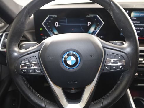Used 2023 BMW i4 eDrive35 w/ Premium Package RWD image 39