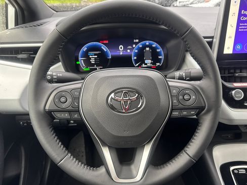 New 2026 Toyota Corolla SE image 25