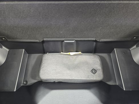 Used 2022 Rivian R1T Launch Edition AWD/4WD image 14