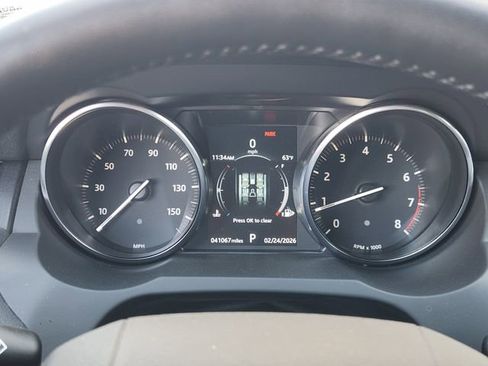 Used 2019 Land Rover Range Rover Evoque Landmark Edition image 13