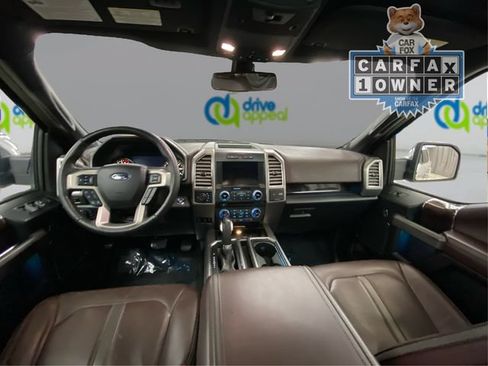 Used 2015 Ford F150 Platinum w/ Equipment Group 701A Luxury AWD/4WD image 30