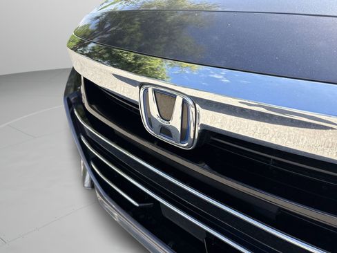 Used 2022 Honda Accord Touring image 30