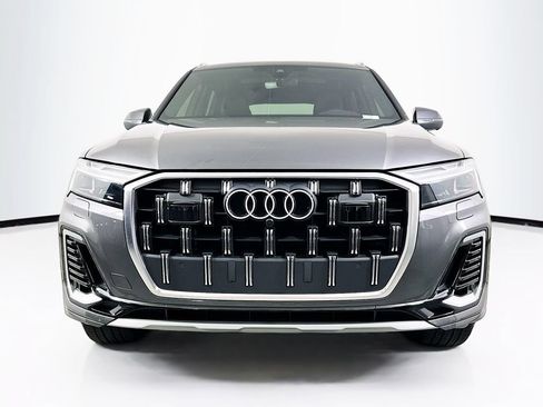 Used 2025 Audi Q7 2.0T Premium w/ Convenience Package AWD/4WD image 5