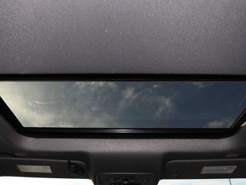 Used 2021 GMC Sierra 3500 Denali w/ Denali Ultimate Package image 28