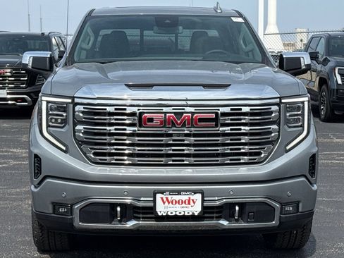 New 2026 GMC Sierra 1500 Denali AWD/4WD image 4