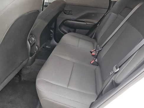 Used 2025 Hyundai Kona SEL image 28