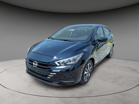 Certified 2025 Nissan Versa SV FWD image 2