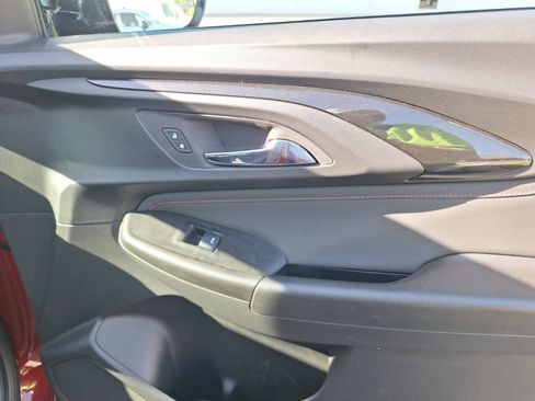 Used 2022 Chevrolet TrailBlazer RS image 35