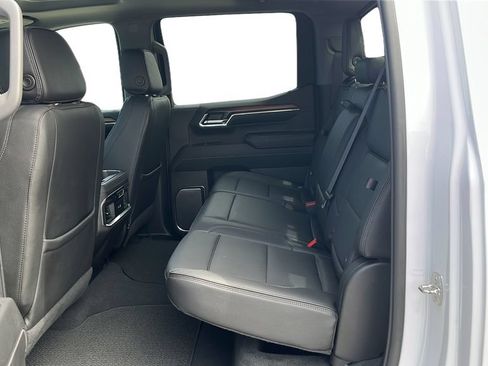 Used 2024 GMC Sierra 1500 Denali w/ Technology Package AWD/4WD image 19