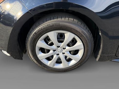 Used 2023 Toyota Corolla LE w/ Carpet Mat Package (TMS) AWD/4WD image 9